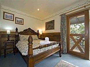 Cradle Forest Inn